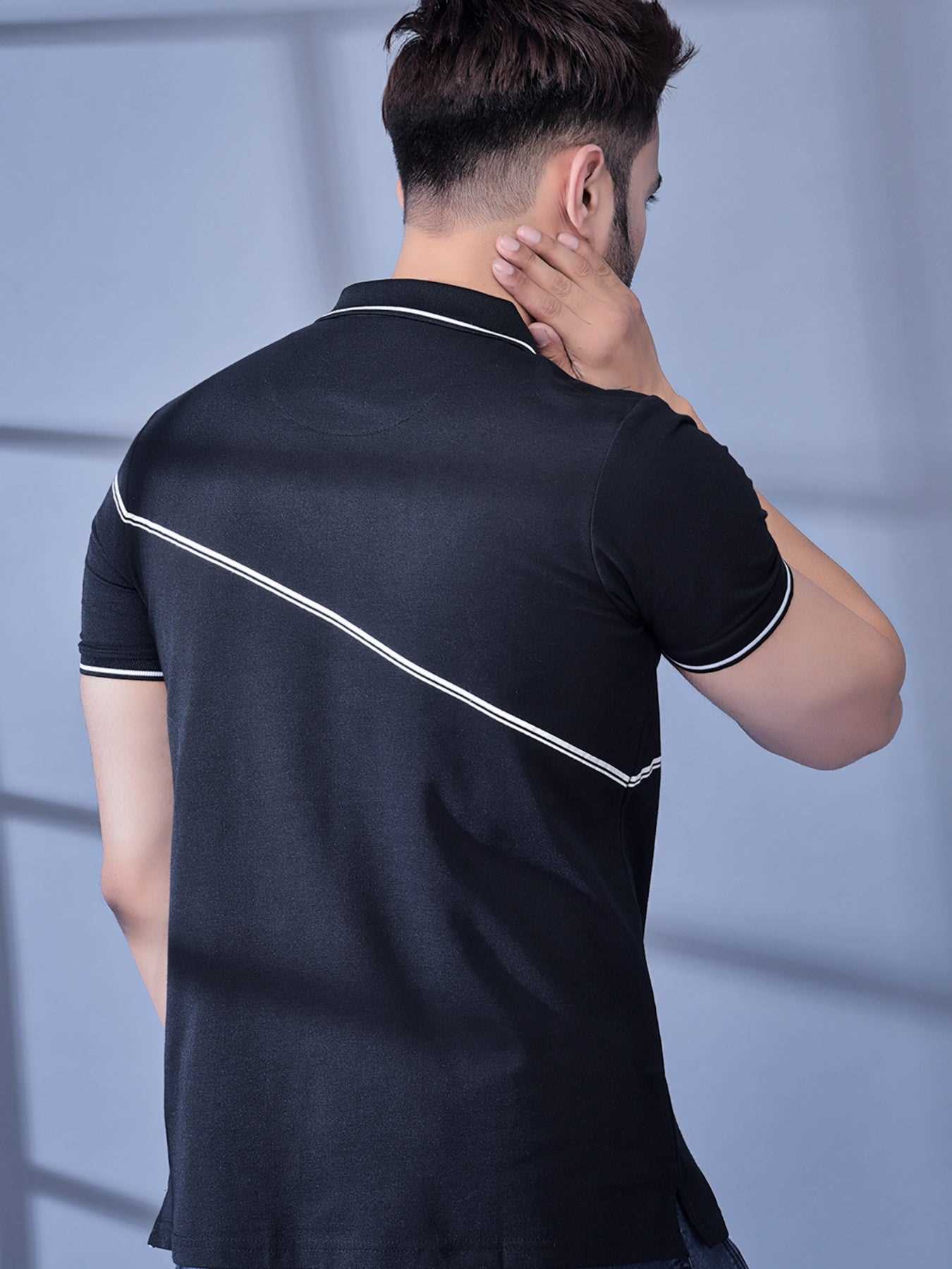 Cobb Black Solid Polo Neck T-Shirt