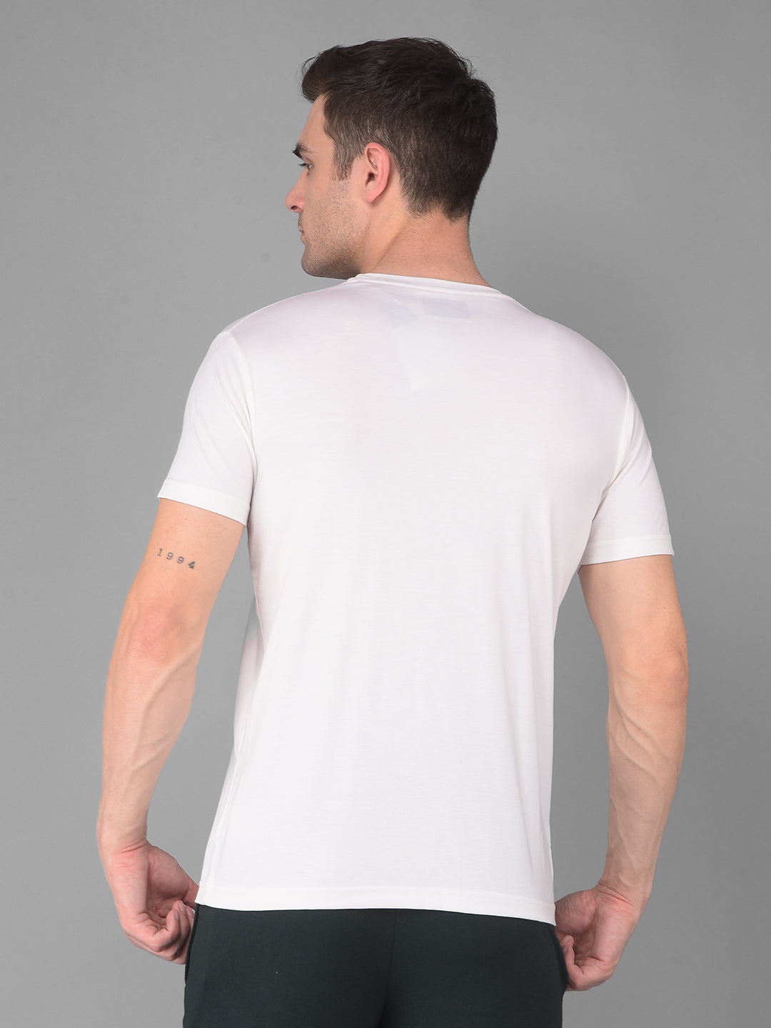 cobb off white printed round neck t-shirt