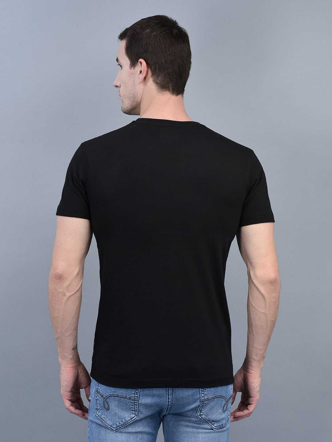 Cobb Black Printed Round Neck T-Shirt