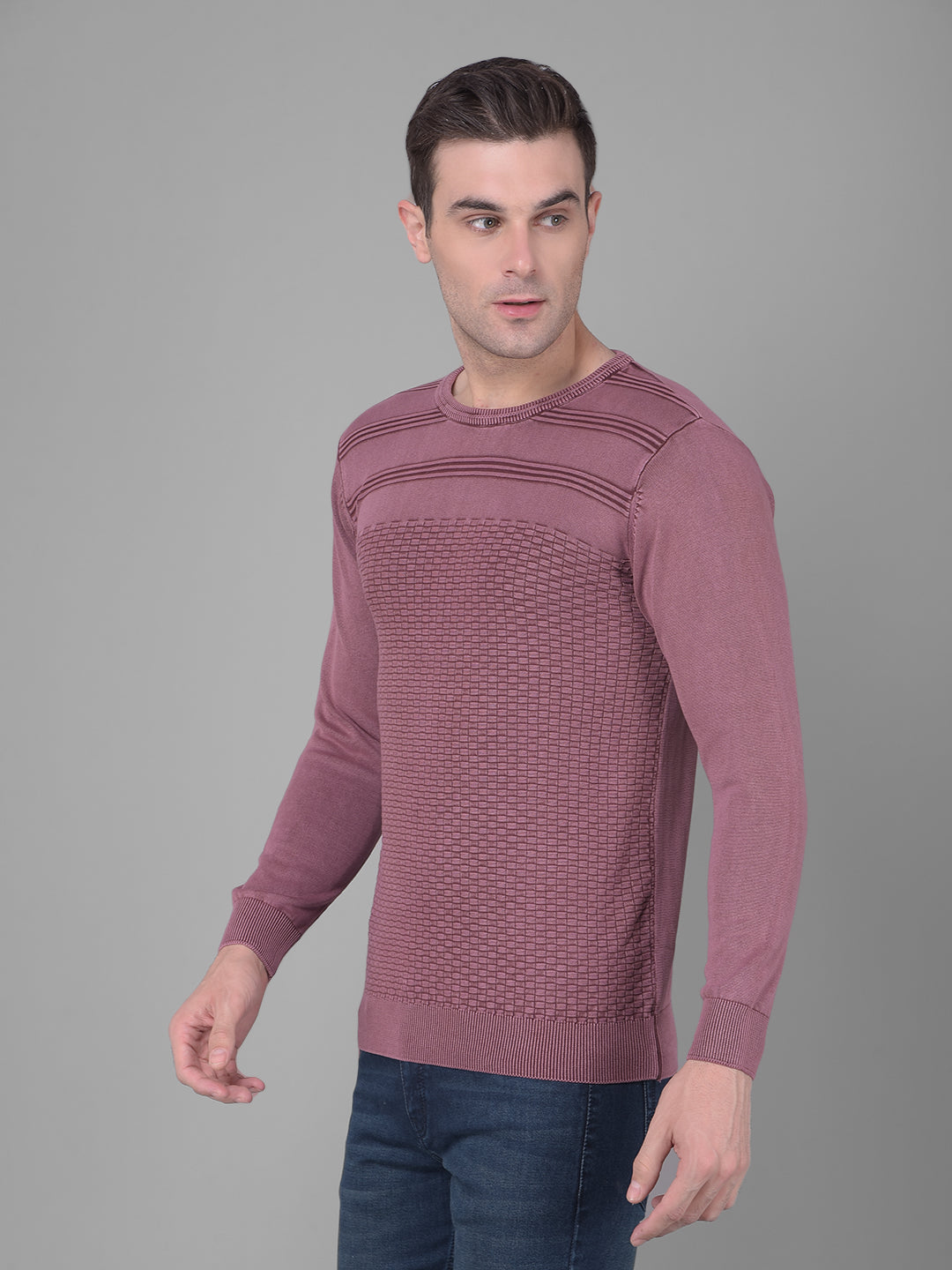 cobb solid coral pattern round neck sweater
