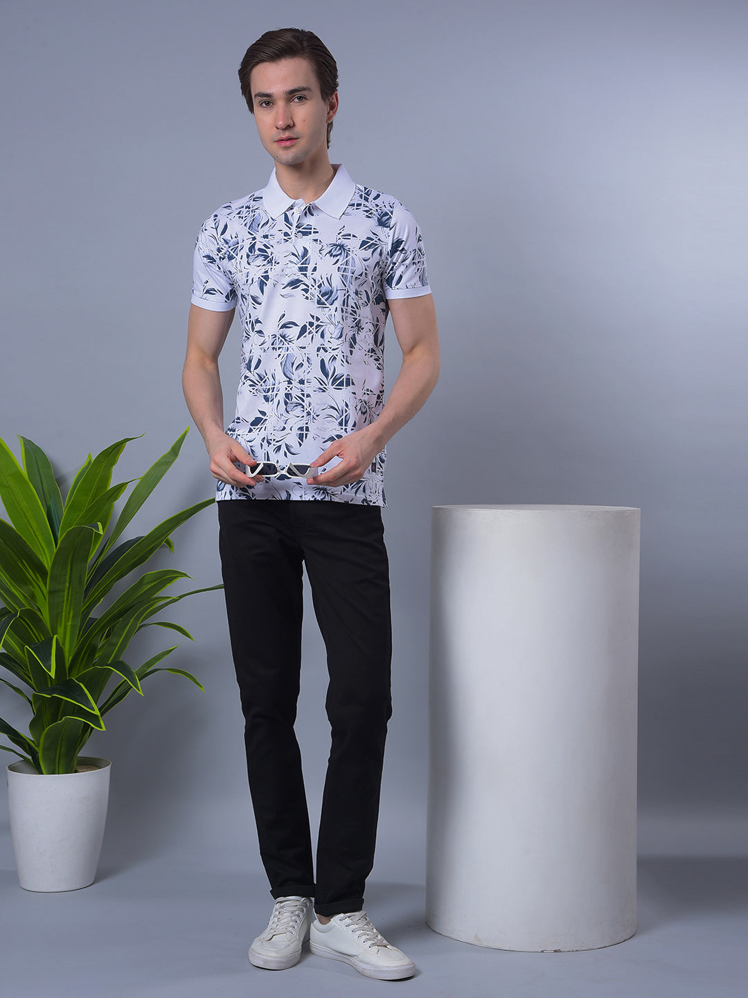 COBB BLACK NARROW-FIT PREMIUM JEANS