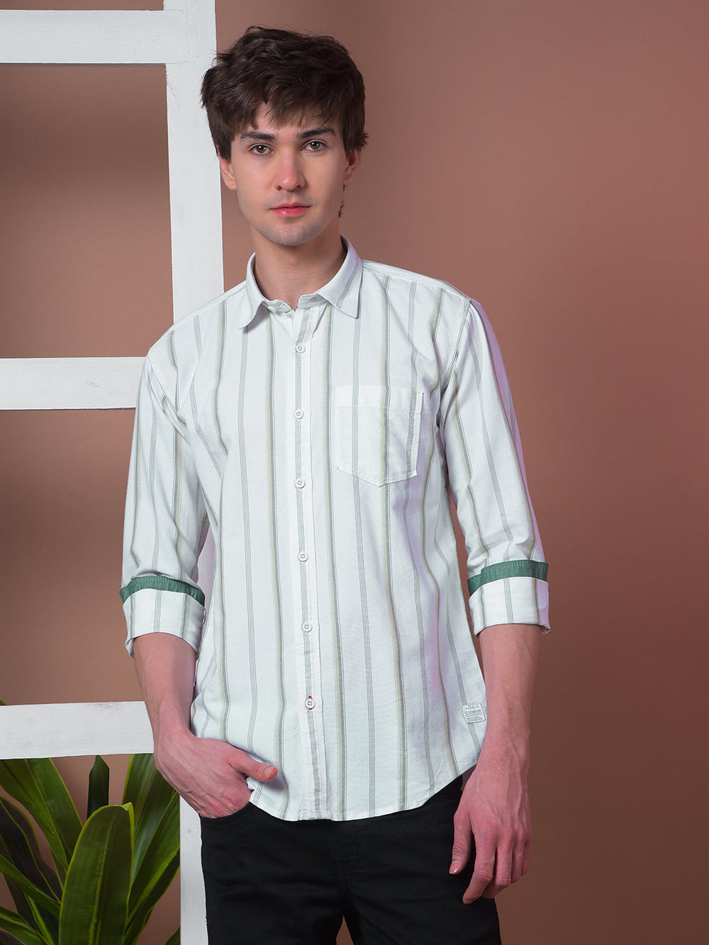 cobb light green striped slim-fit casual shirt
