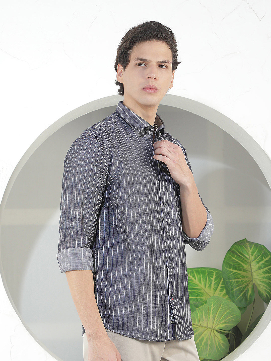 CARBON BLACK STRIPED SLIM-FIT CASUAL SHIRT