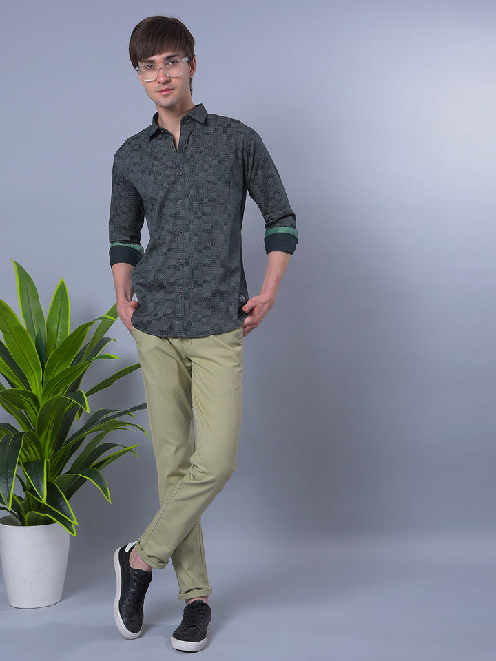 COBB BOTTLE GREEN PRINTED SLIM-FIT CASUAL SHIRT