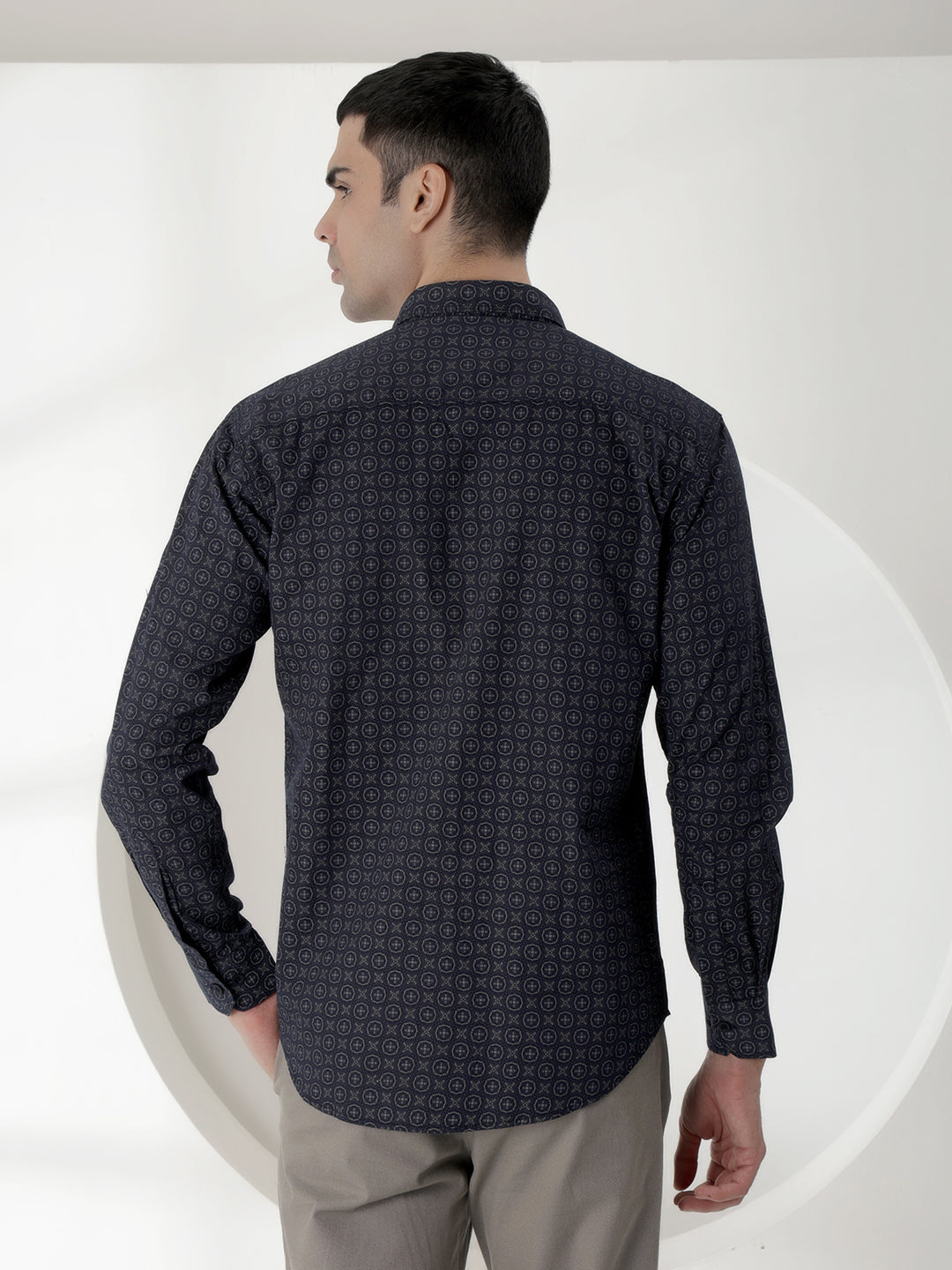 cobb navy blue printed slim-fit casual shirt