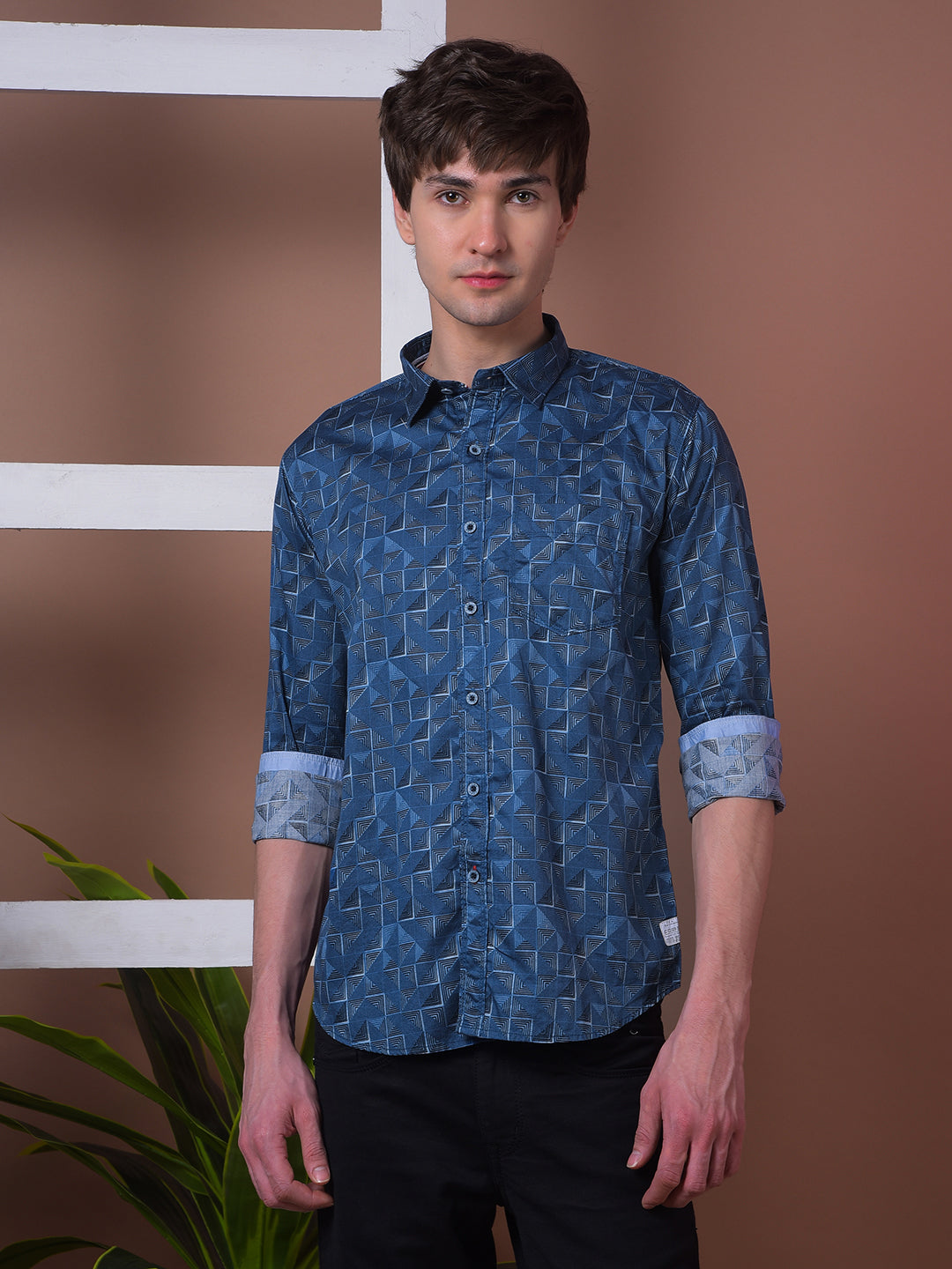 cobb blue printed slim-fit casual shirt