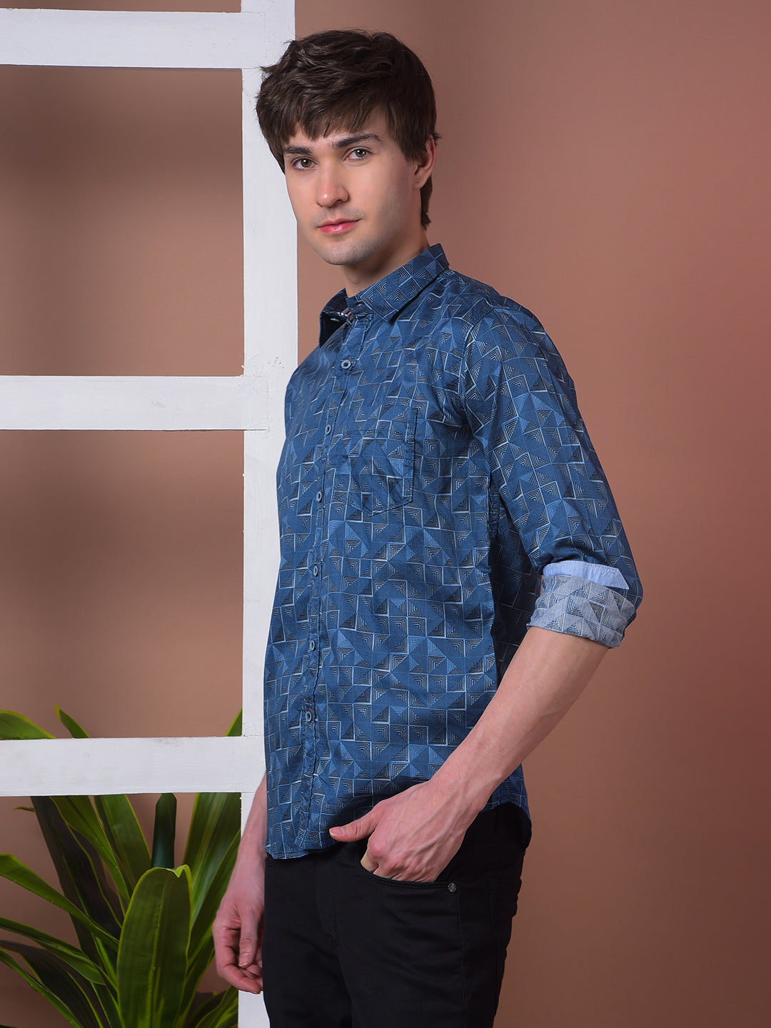 COBB BLUE PRINTED SLIM-FIT CASUAL SHIRT