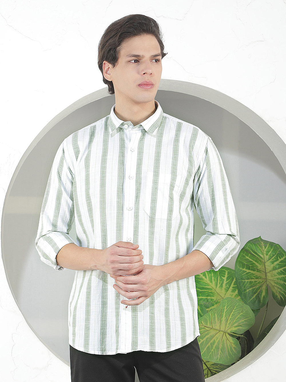 green striped slim-fit casual shirt