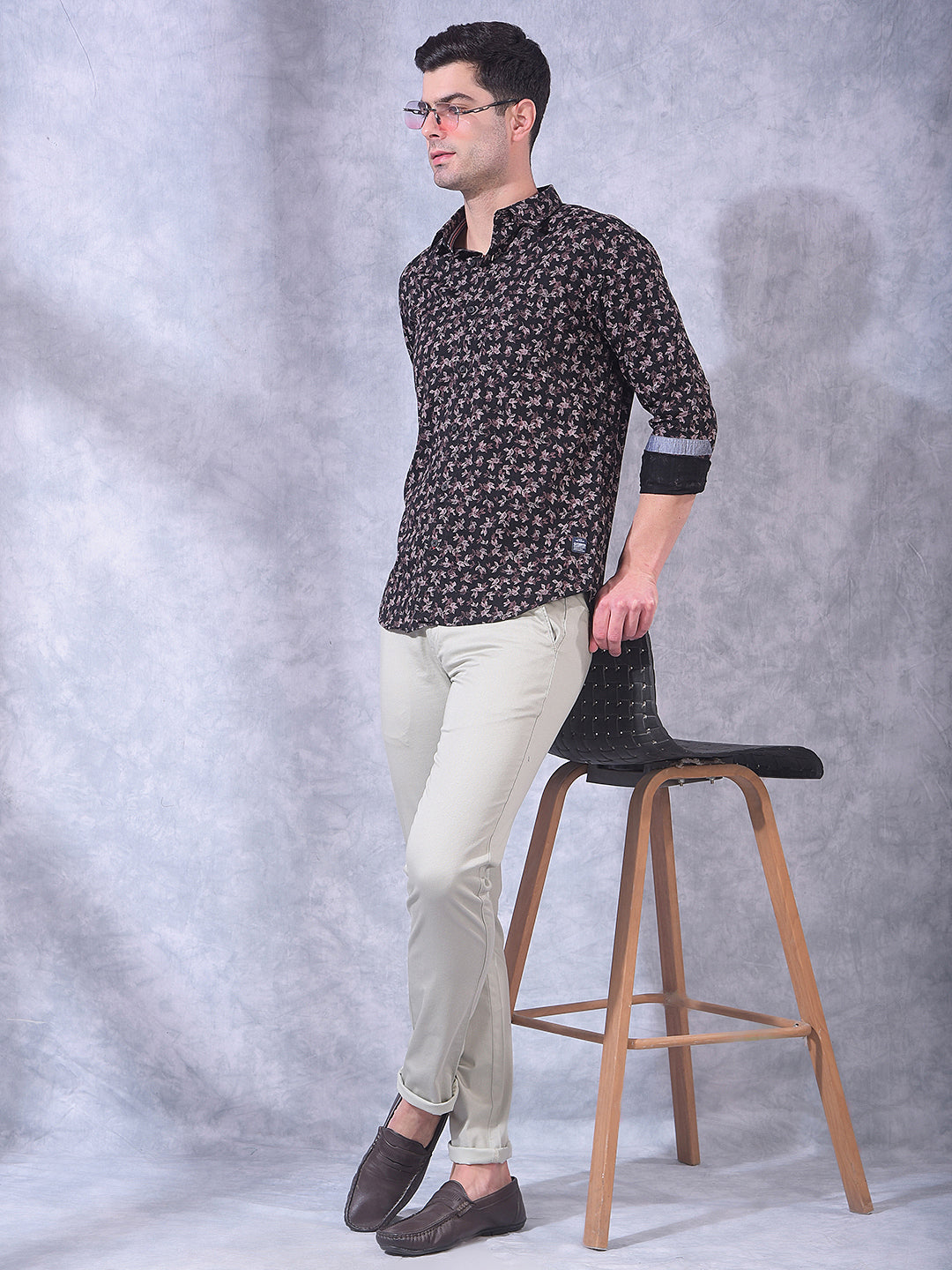 COBB BLACK PRINTED SLIM-FIT CASUAL SHIRT