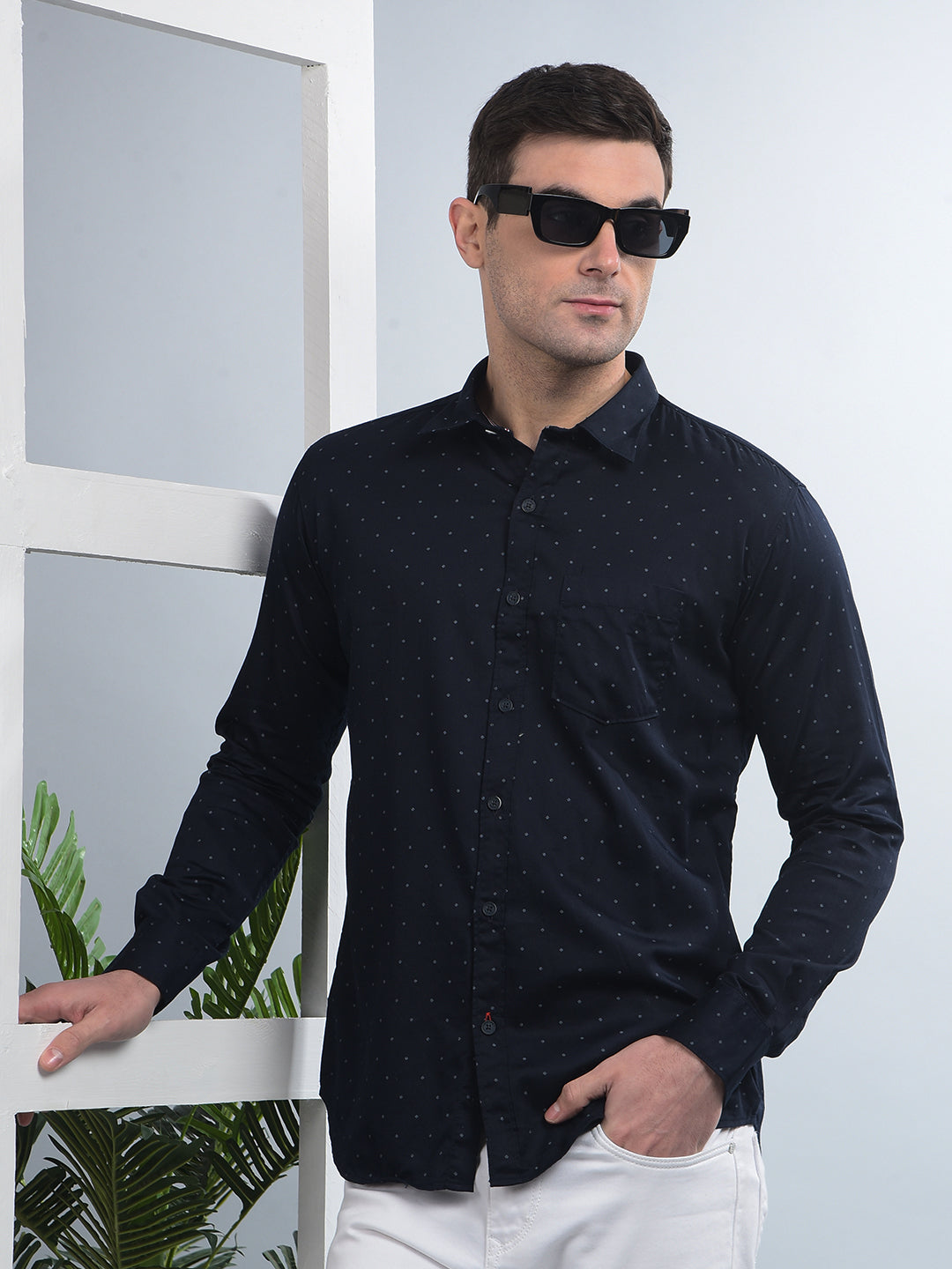 cobb navy blue printed slim-fit casual shirt