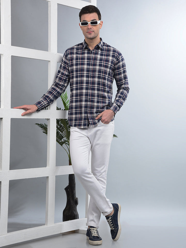 COBB NAVY BLUE CHECKED SLIM-FIT CASUAL SHIRT