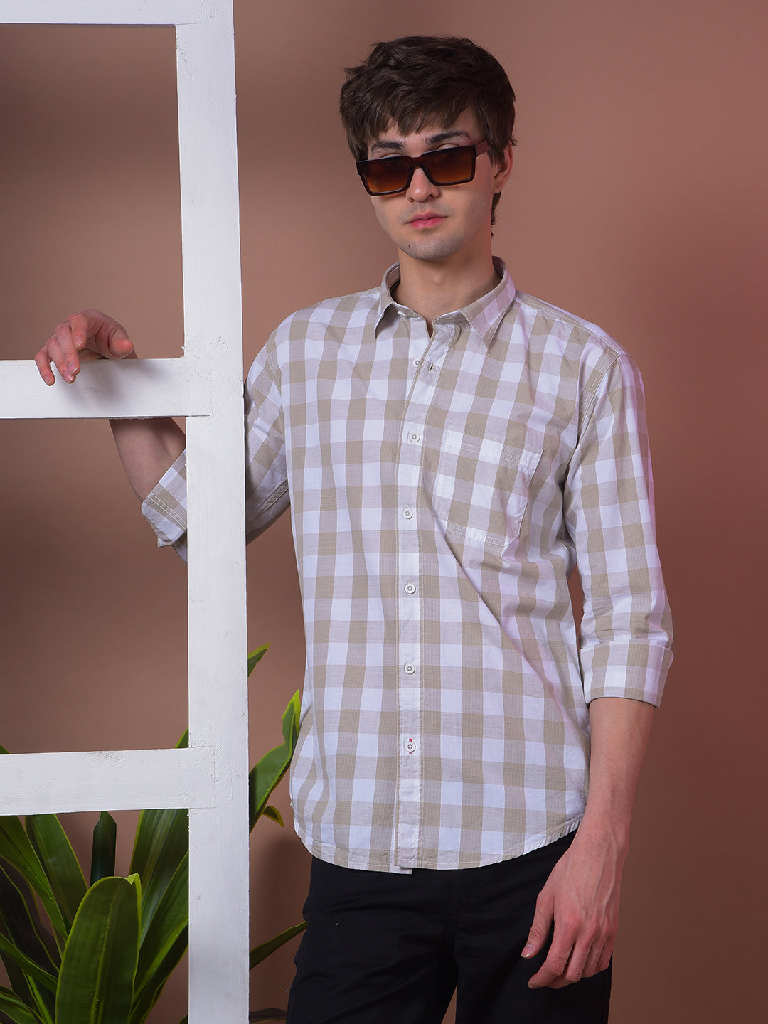 cobb beige checked slim-fit casual shirt