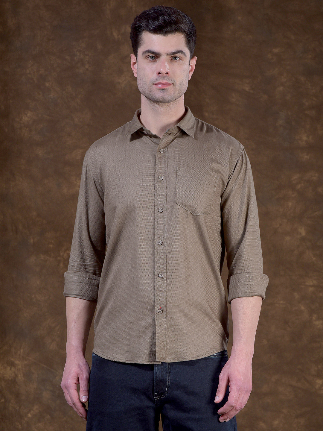 cobb dark olive solid slim-fit casual shirt