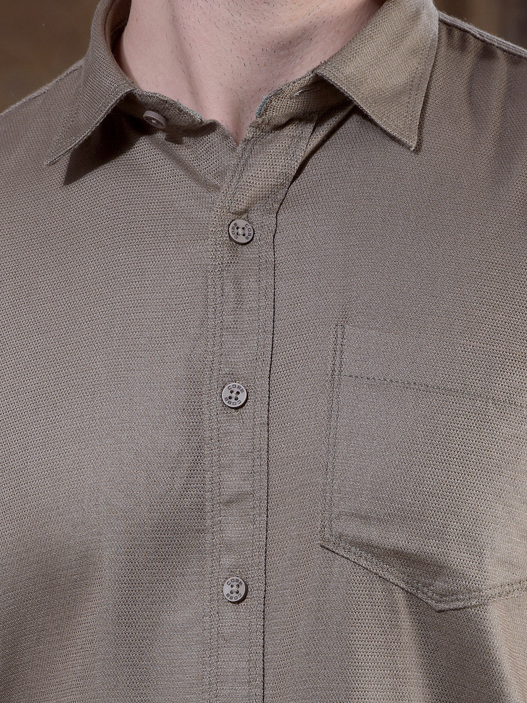 COBB DARK OLIVE SOLID SLIM-FIT CASUAL SHIRT
