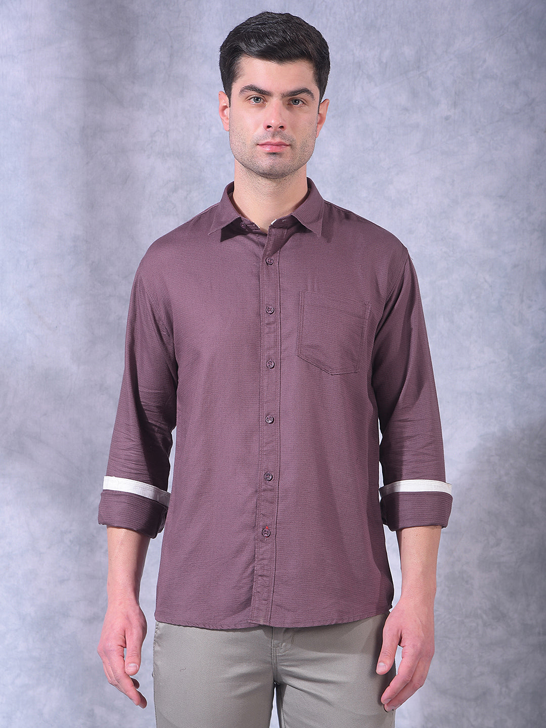 cobb moov solid slim-fit casual shirt