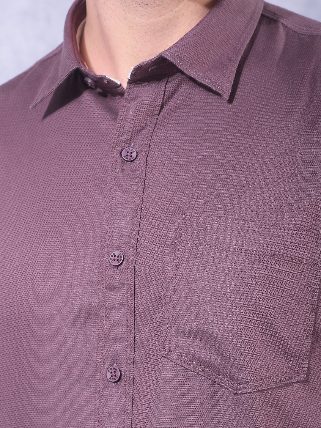 COBB MOOV SOLID SLIM-FIT CASUAL SHIRT