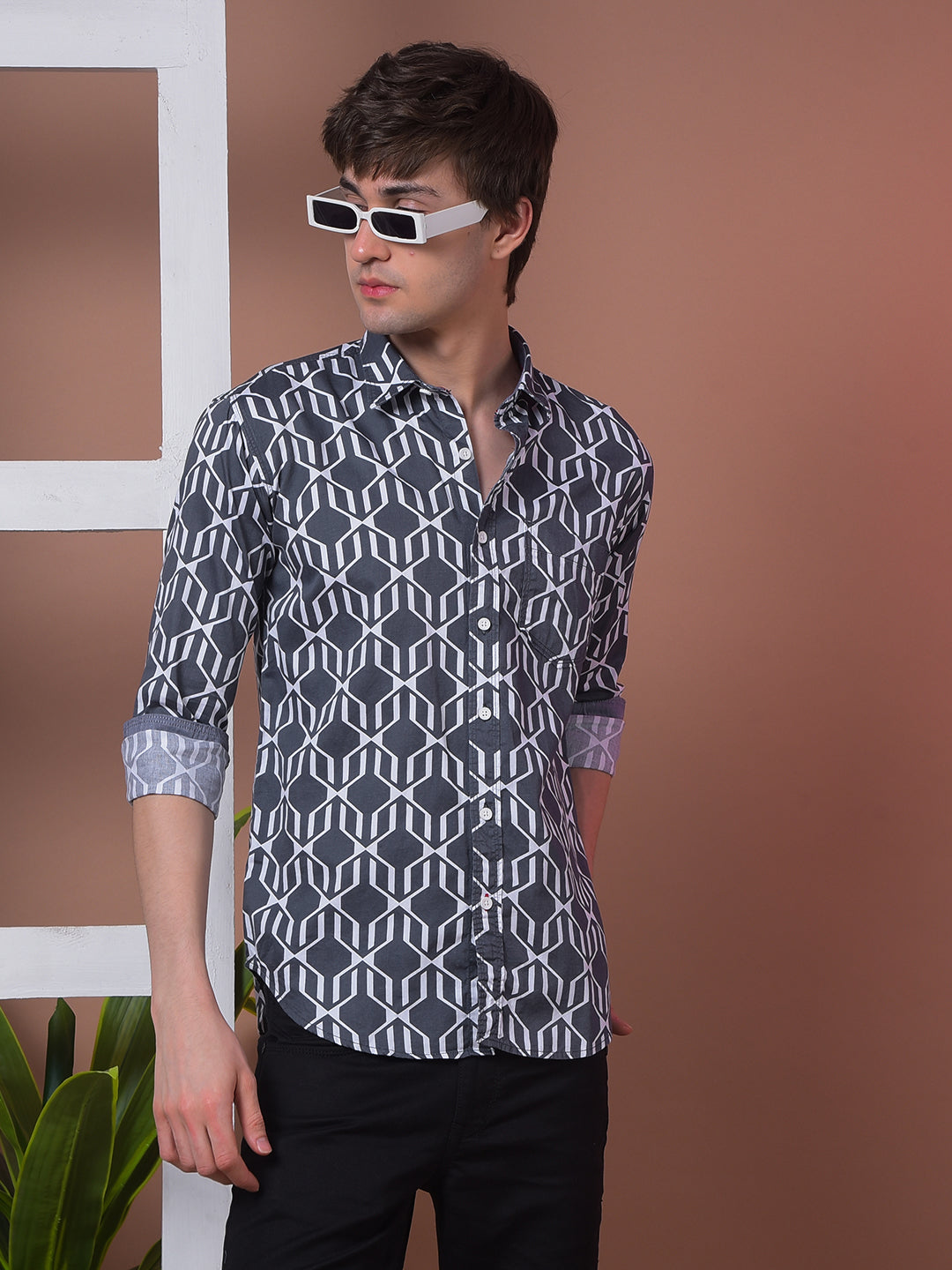 cobb grey printed slim-fit casual shirt