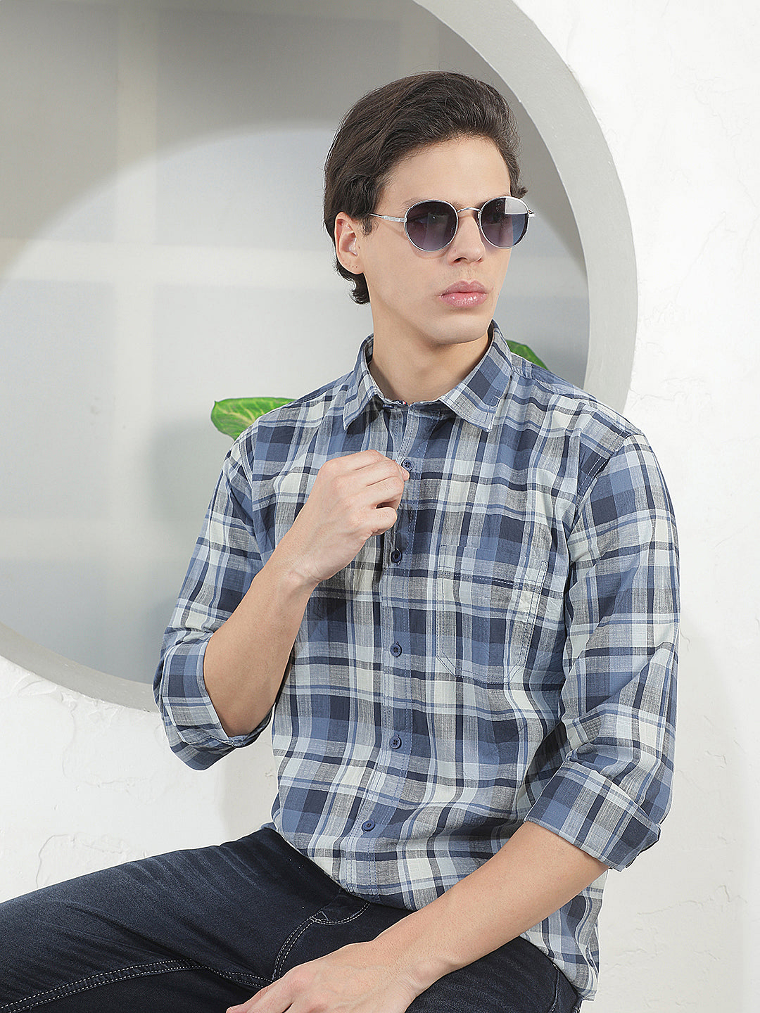 blue checked slim-fit casual shirt