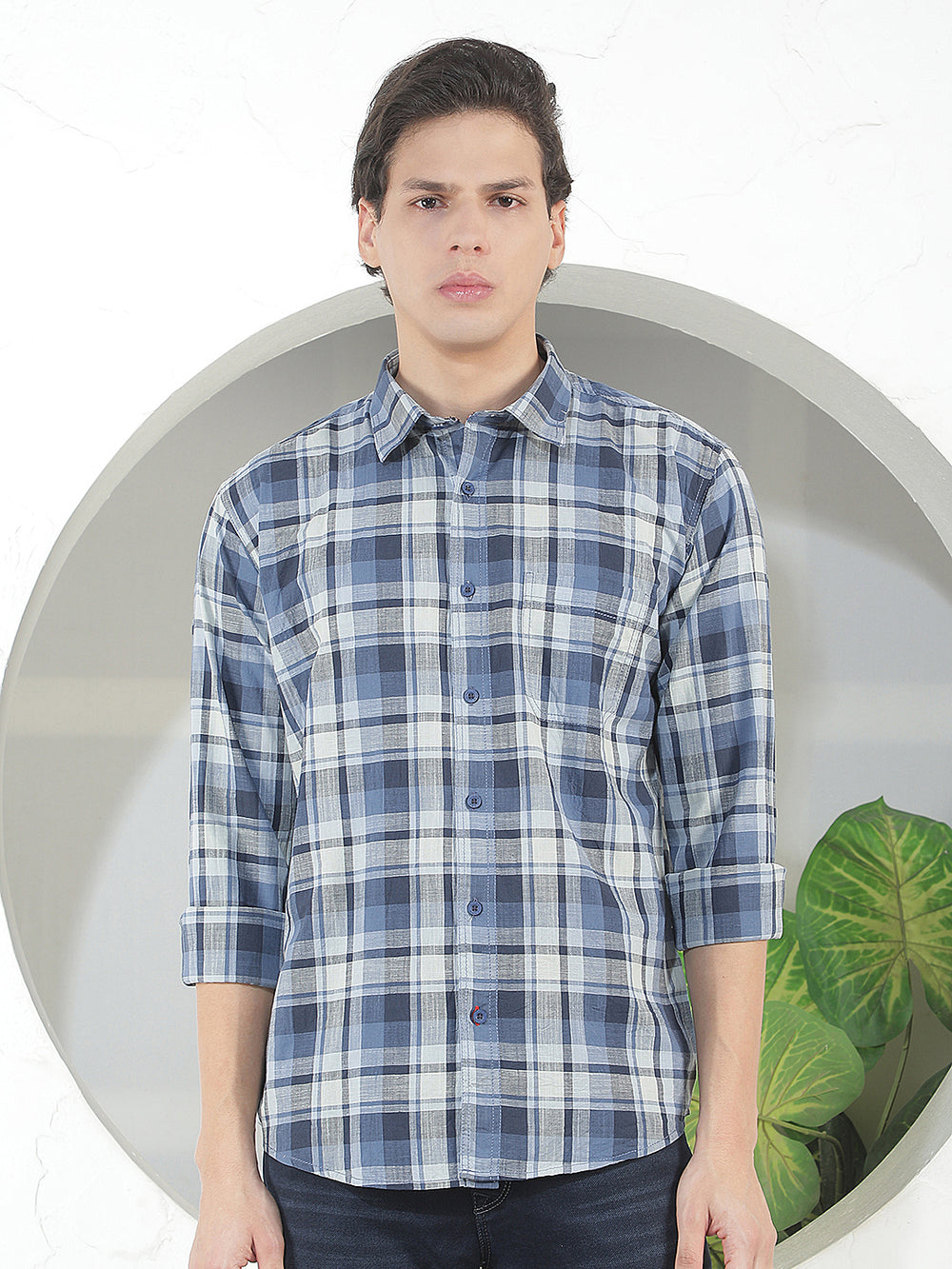 blue checked slim-fit casual shirt