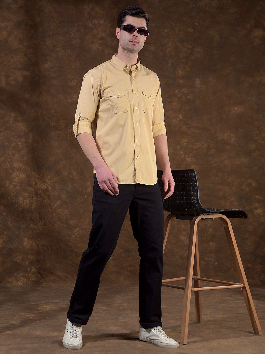 DONLAY BEIGE SOLID SLIM-FIT CASUAL SHIRT