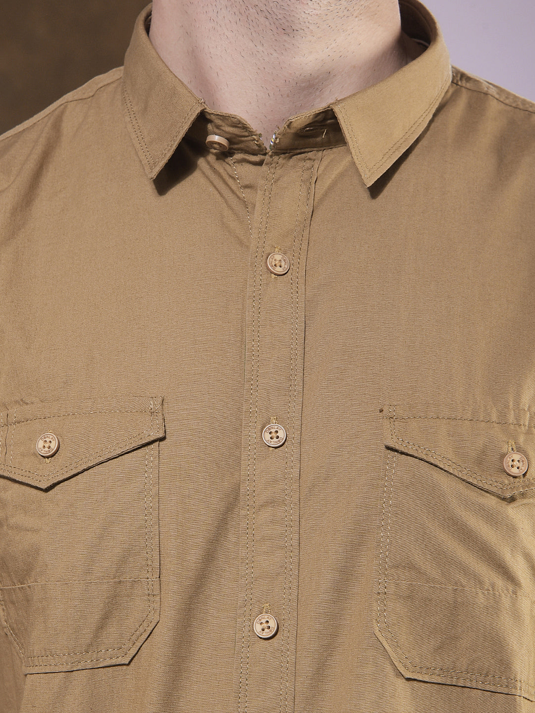 DONLAY KHAKI SOLID SLIM-FIT CASUAL SHIRT