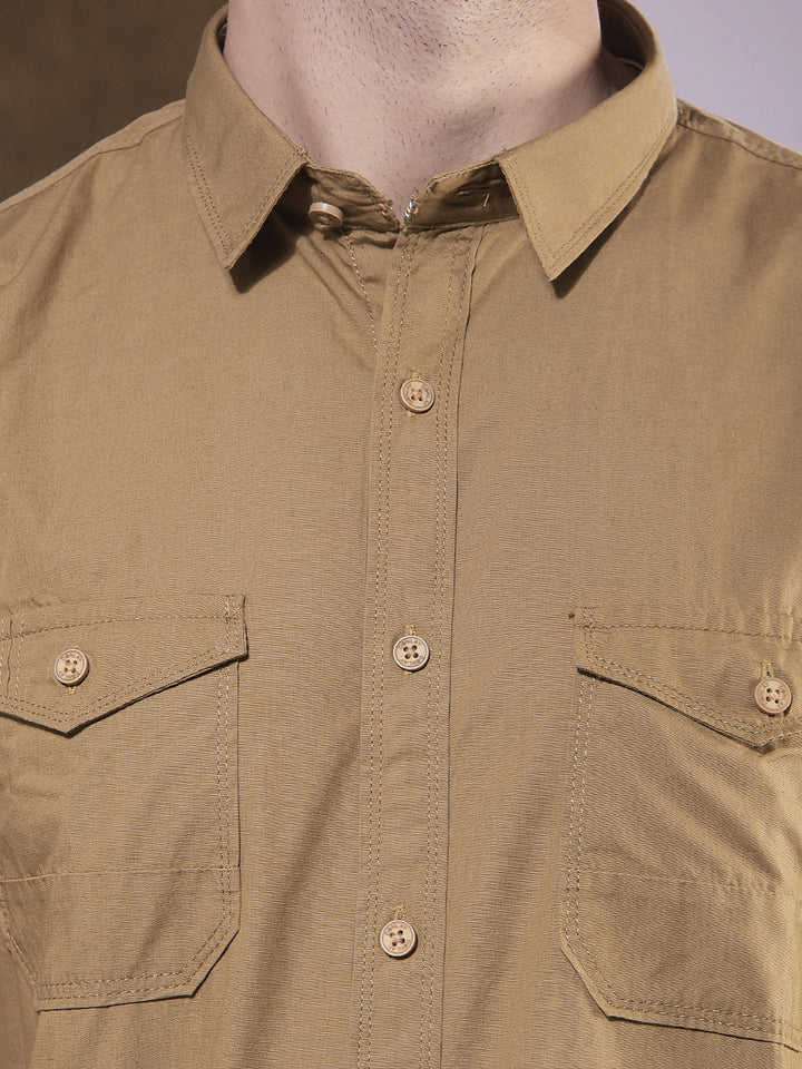 DONLAY KHAKI SOLID SLIM-FIT CASUAL SHIRT