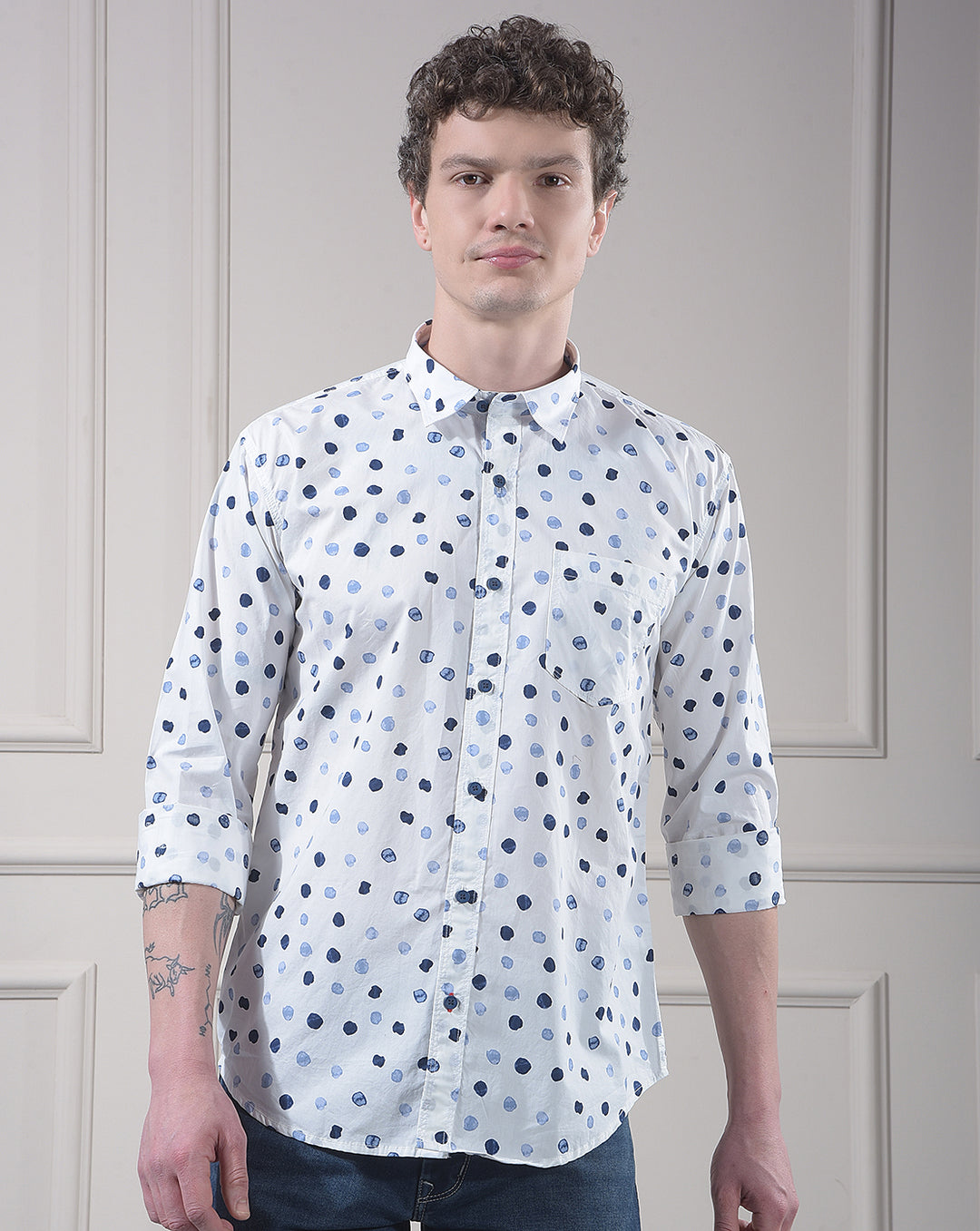 DONLAY WHITE PRINTED SLIM-FIT CASUAL SHIRT