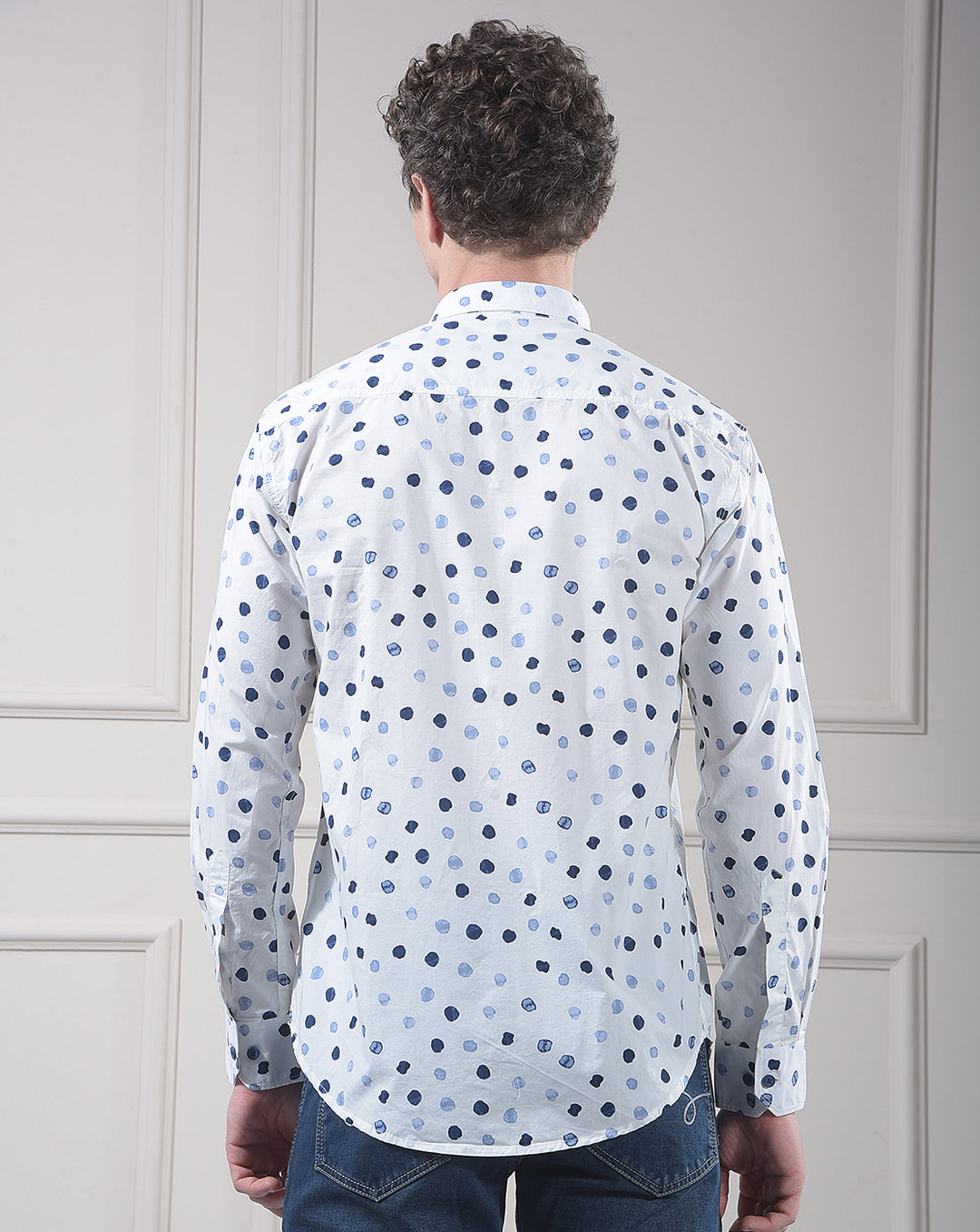 DONLAY WHITE PRINTED SLIM-FIT CASUAL SHIRT