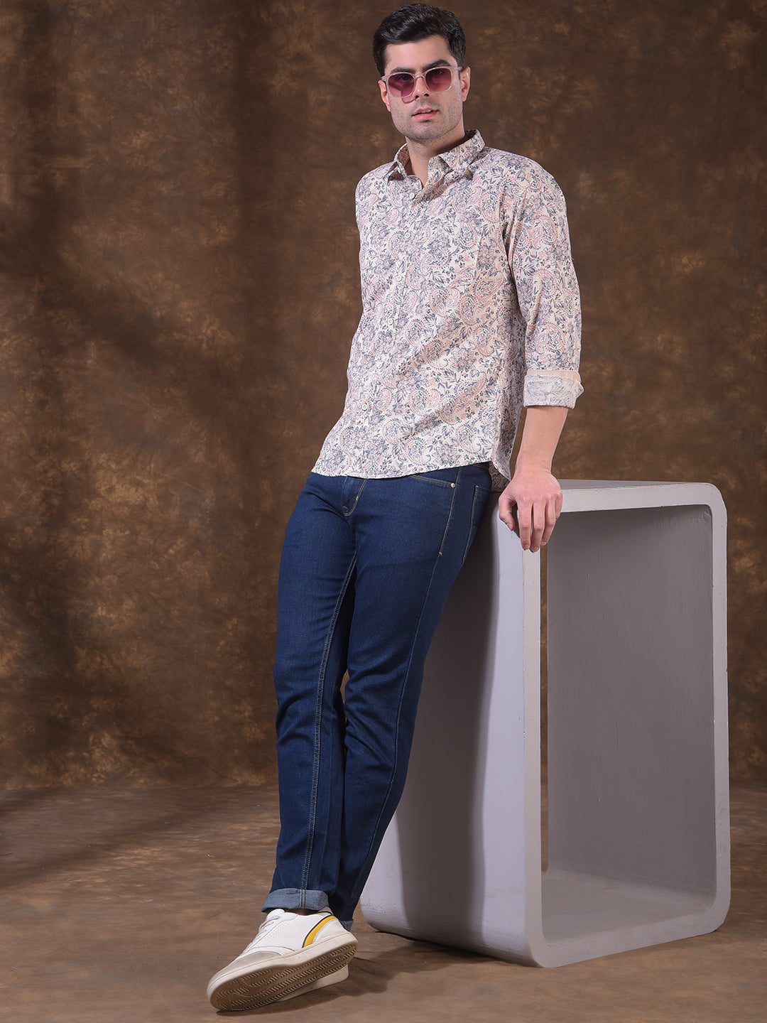 DONLAY PEACH PRINTED SLIM-FIT CASUAL SHIRT