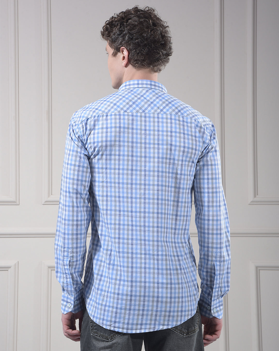 donlay blue slim-fit checked casual shirt