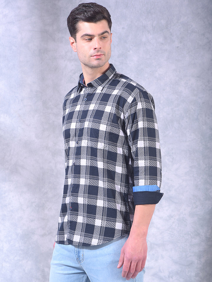 donlay men's navy blue checked slim-fit casual shirt