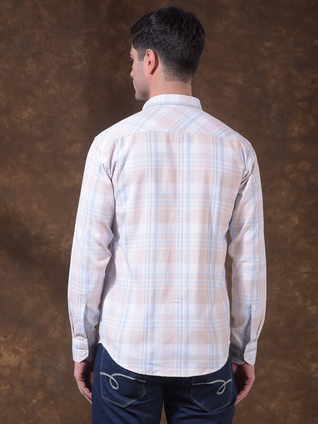 donlay pink checked slim-fit casual shirt