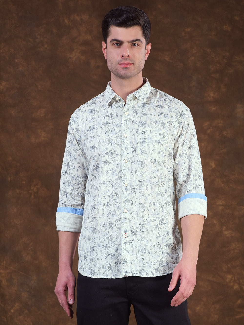 donlay blue printed slim-fit casual shirt