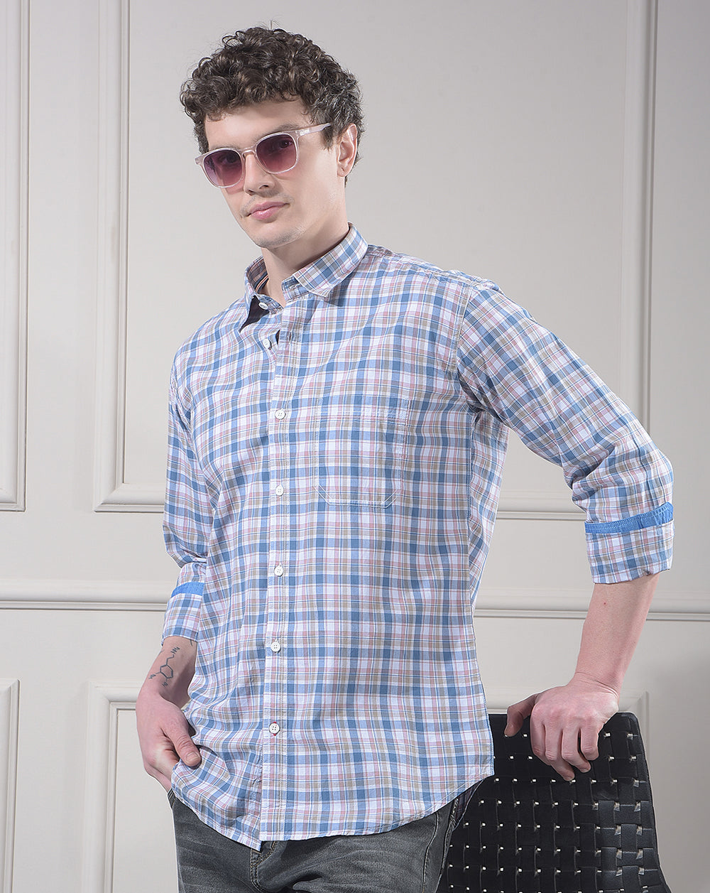 donlay men's pink checked slim-fit casual shirt