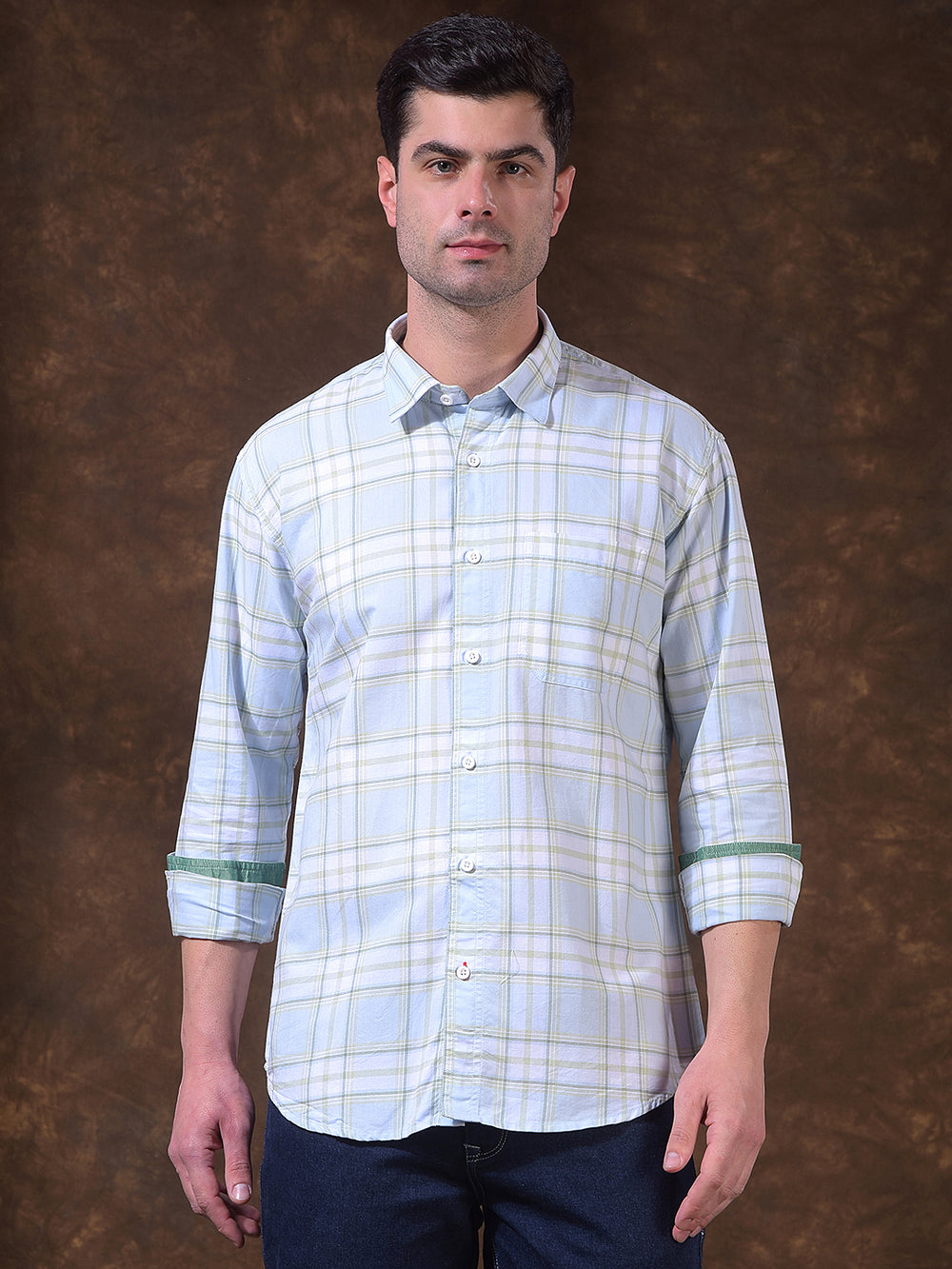 donlay men's sky blue checked slim-fit casual shirt