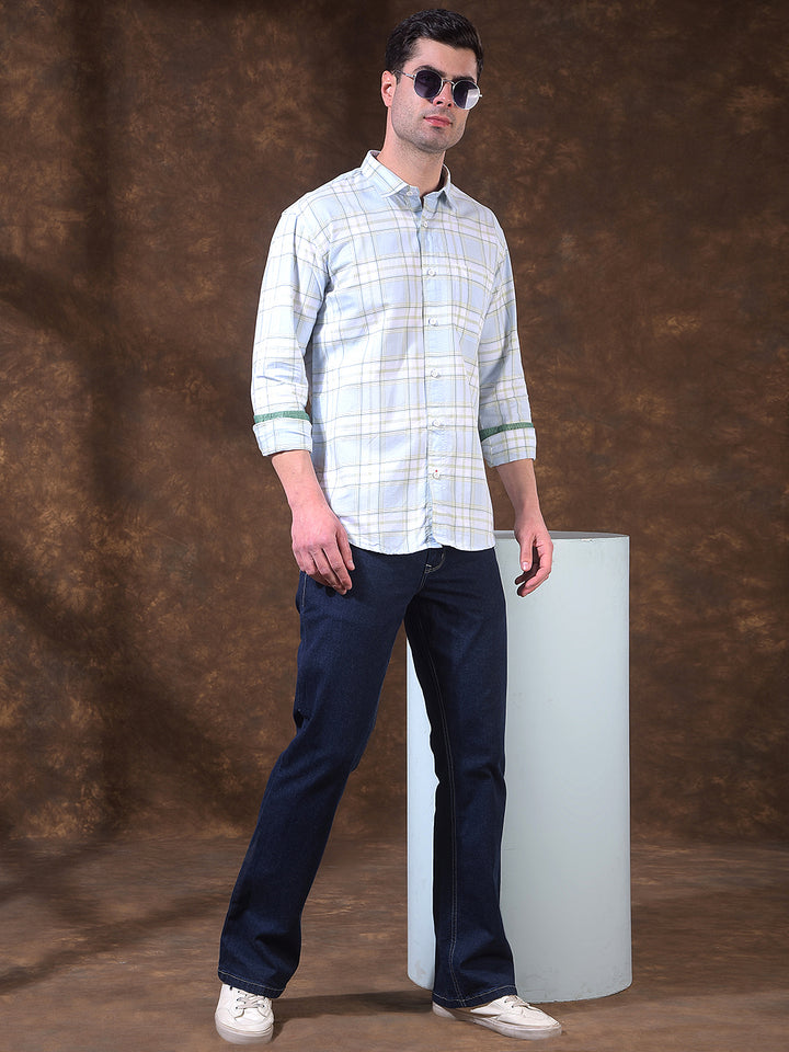 DONLAY MEN'S SKY BLUE CHECKED SLIM-FIT CASUAL SHIRT