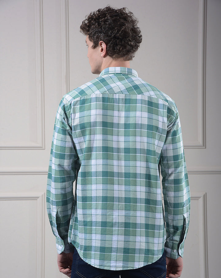 donlay green slim-fit checked  casual shirt