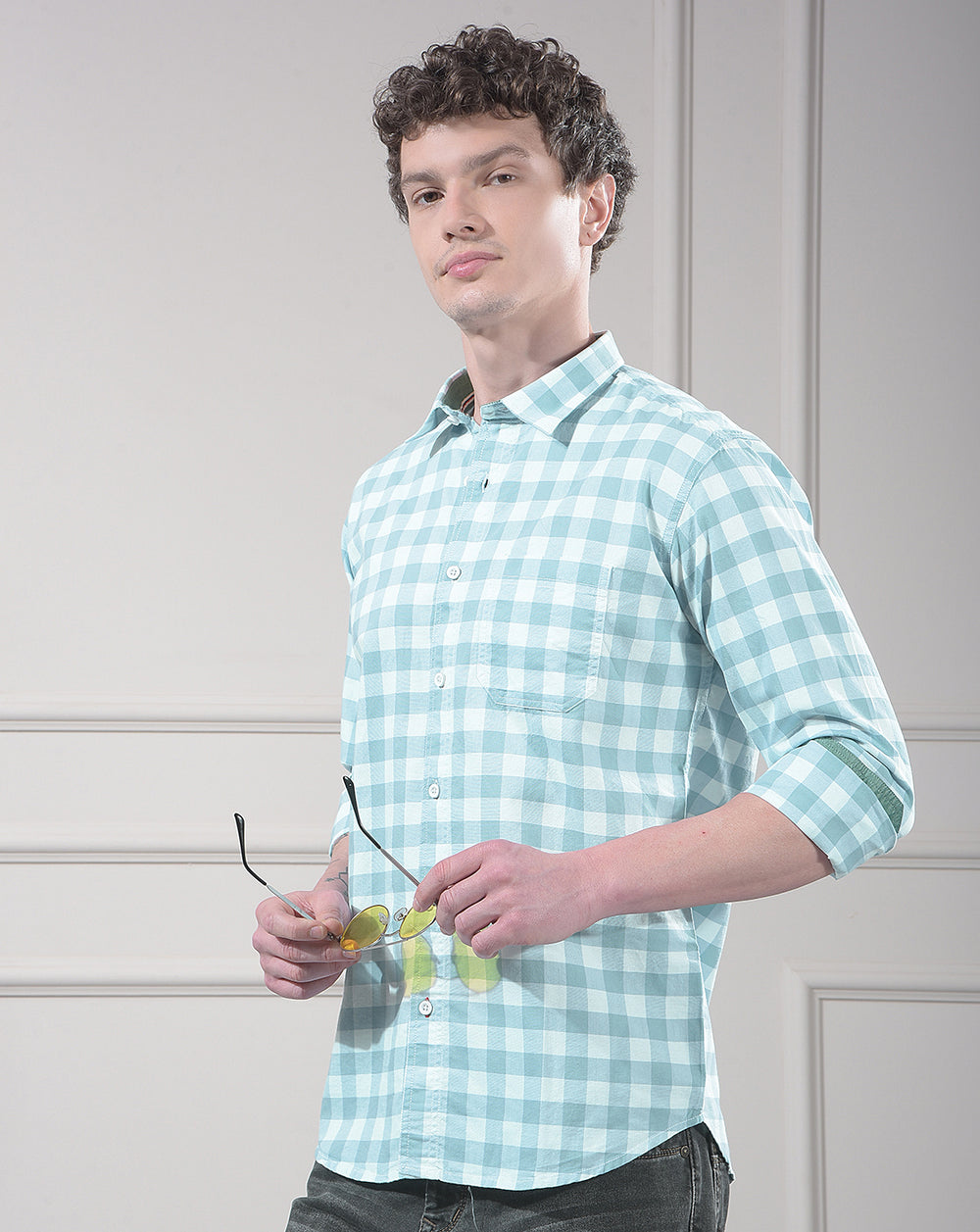 donlay men's green slim-fit checked casual shirt