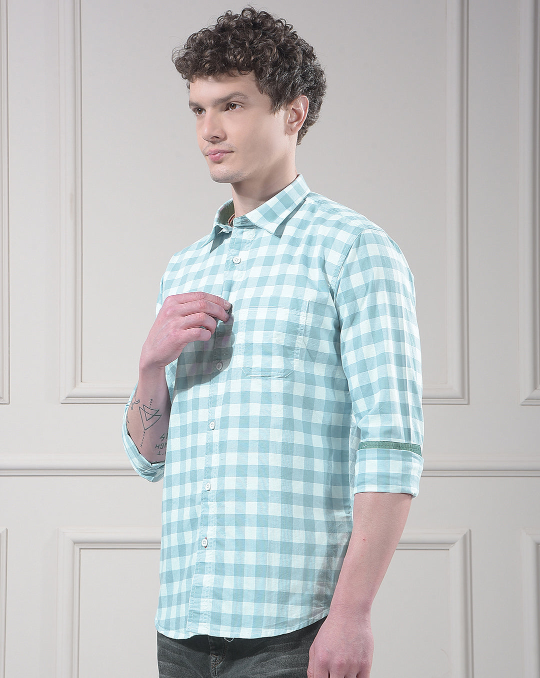 donlay men's green slim-fit checked casual shirt