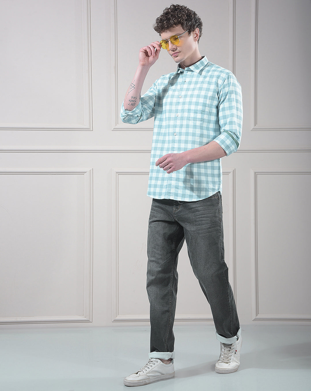 DONLAY MEN'S GREEN SLIM-FIT CHECKED CASUAL SHIRT