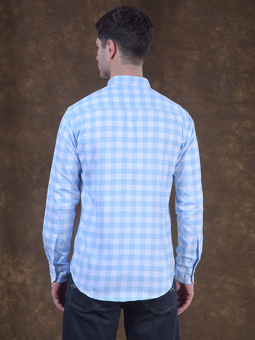 donlay sky blue checked slim-fit casual shirt