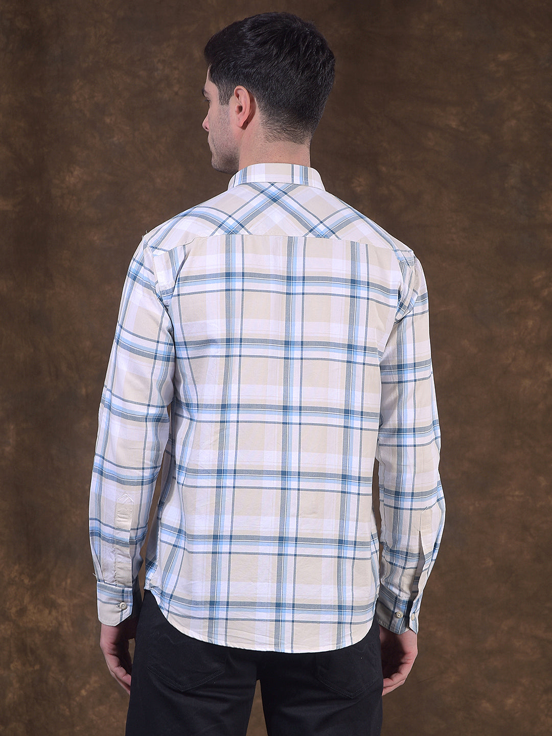 donlay blue checked slim-fit casual shirt
