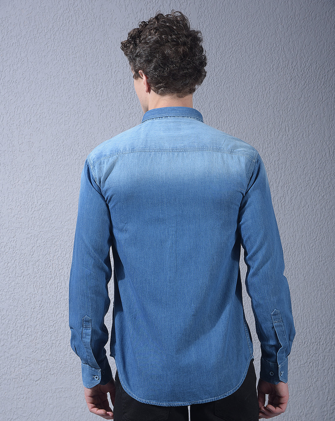 donlay dark blue solid slim-fit casual shirt