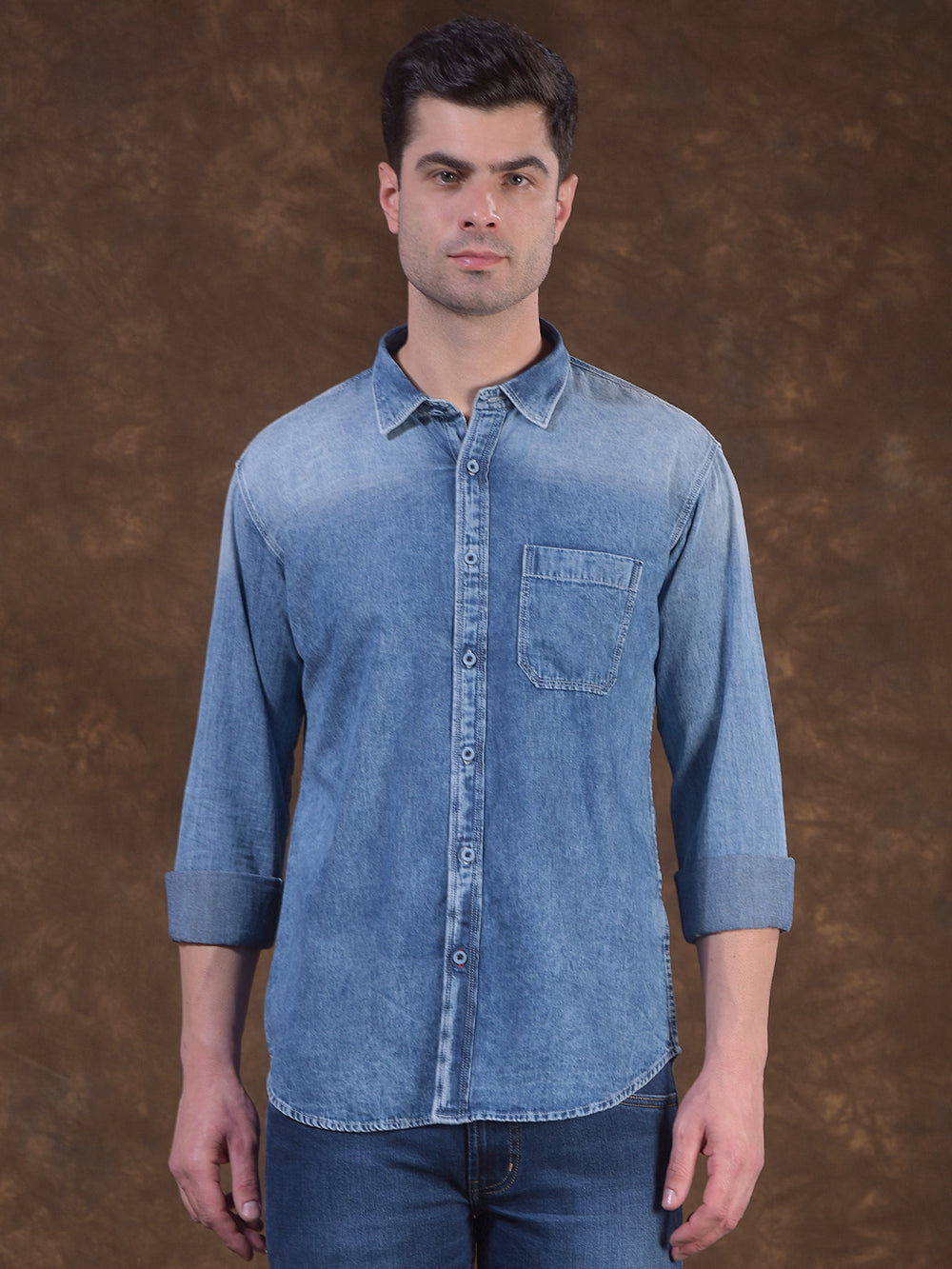 donlay light blue solid slim-fit casual shirt