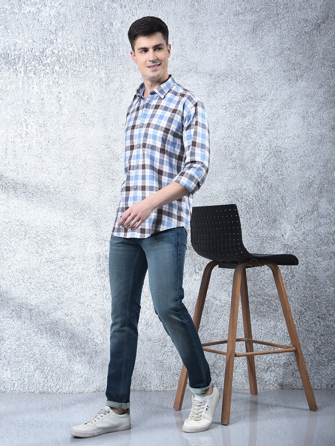 DONLAY TINT BLUE NARROW-FIT JEANS