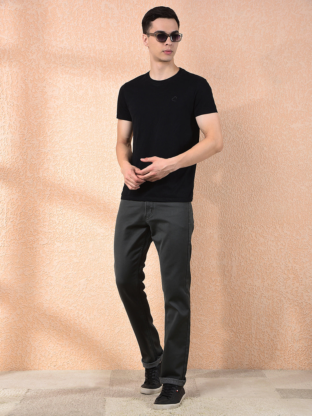 DONLAY DARK OLIVE STRAIGHT-FIT JEANS