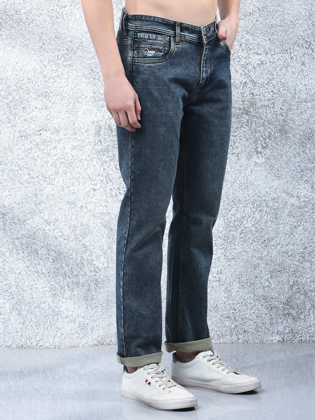 DONLAY TINT GREEN STRAIGHT-FIT JEANS