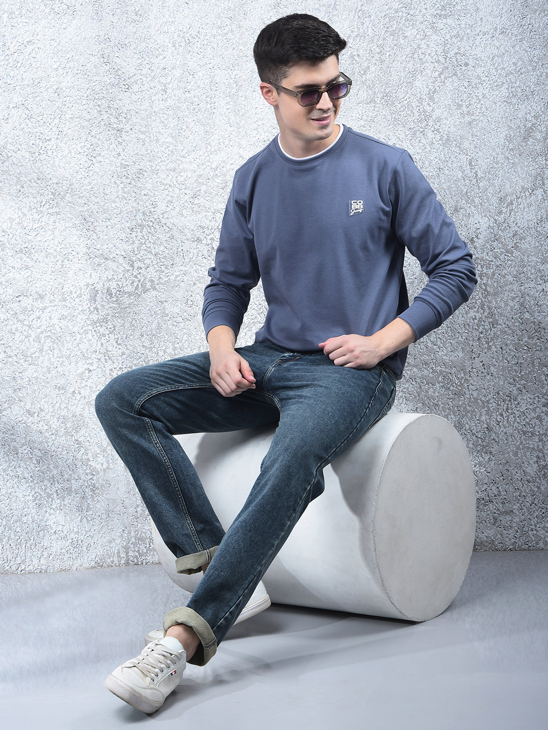 DONLAY TINT GREEN STRAIGHT-FIT JEANS