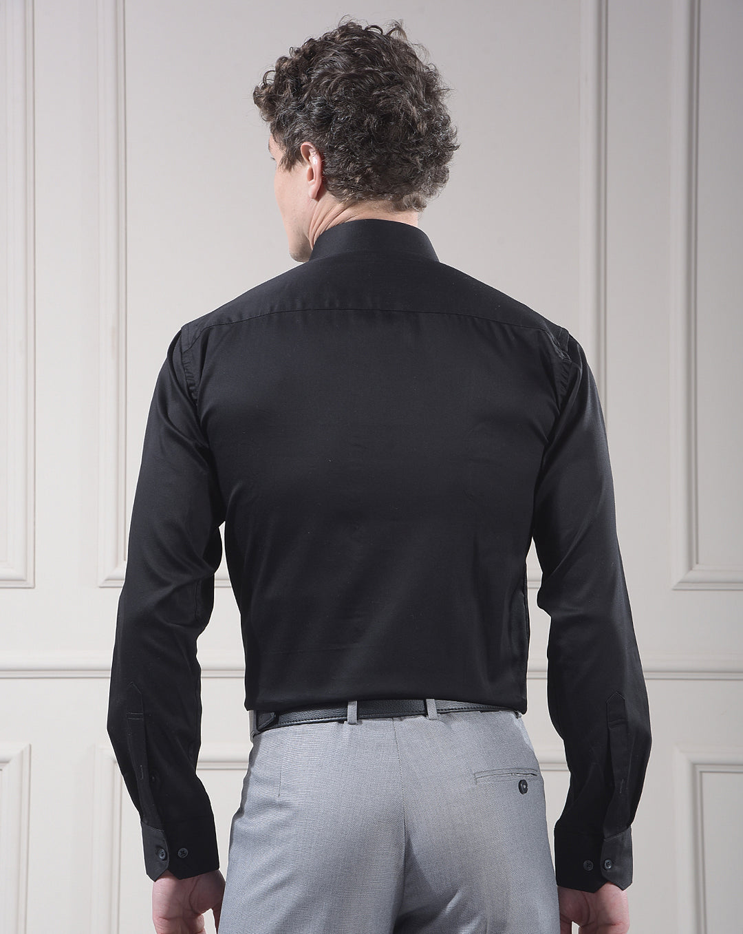 donlay black solid stretch-fit formal shirt