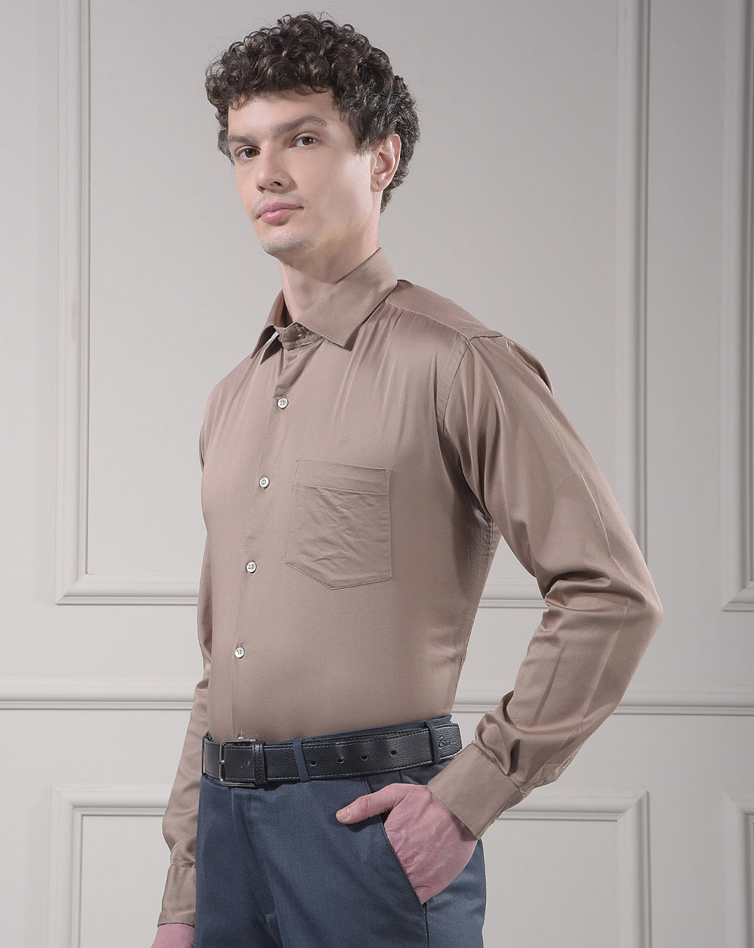 donlay brown solid stretch-fit formal shirt